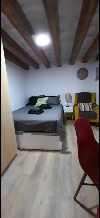 Cathedral Two Bedroom Unit & Two Balconies كاديز المظهر الخارجي الصورة